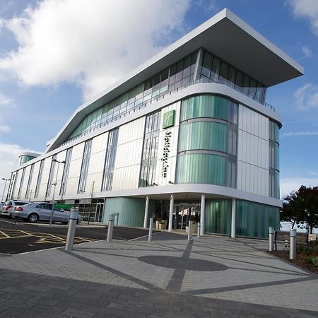 Holiday Inn Southend By Ihg Buitenkant foto